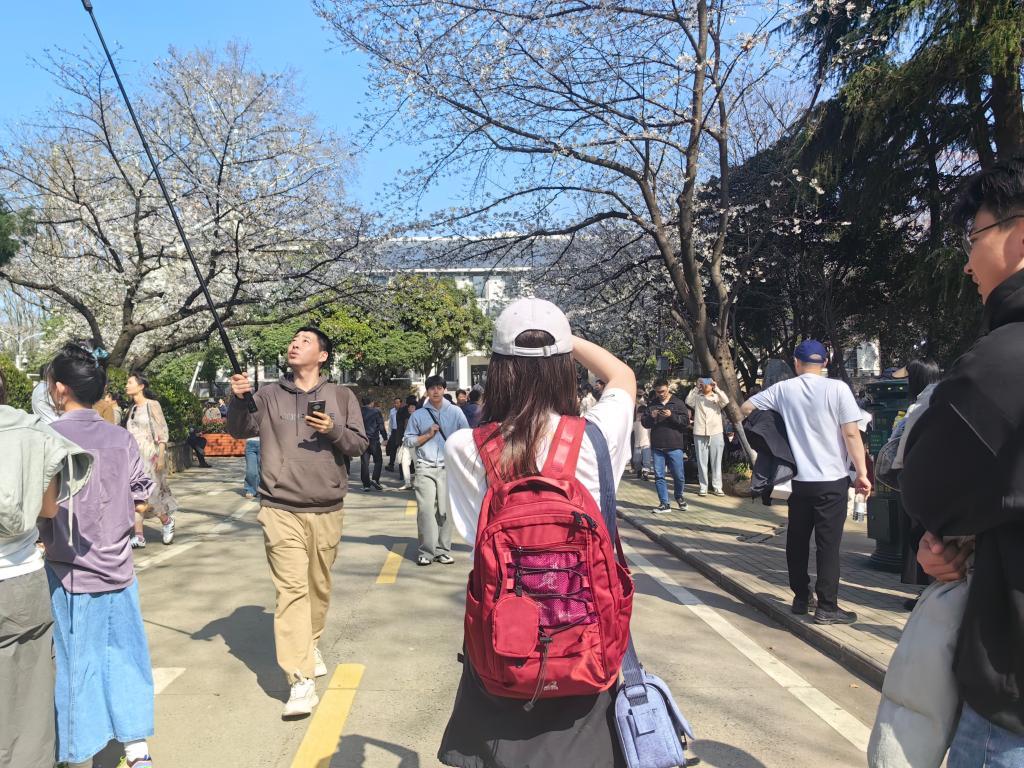消费活力 融合业态释放市场潜能麻将胡了2试玩焕“新”场景激发(图2)